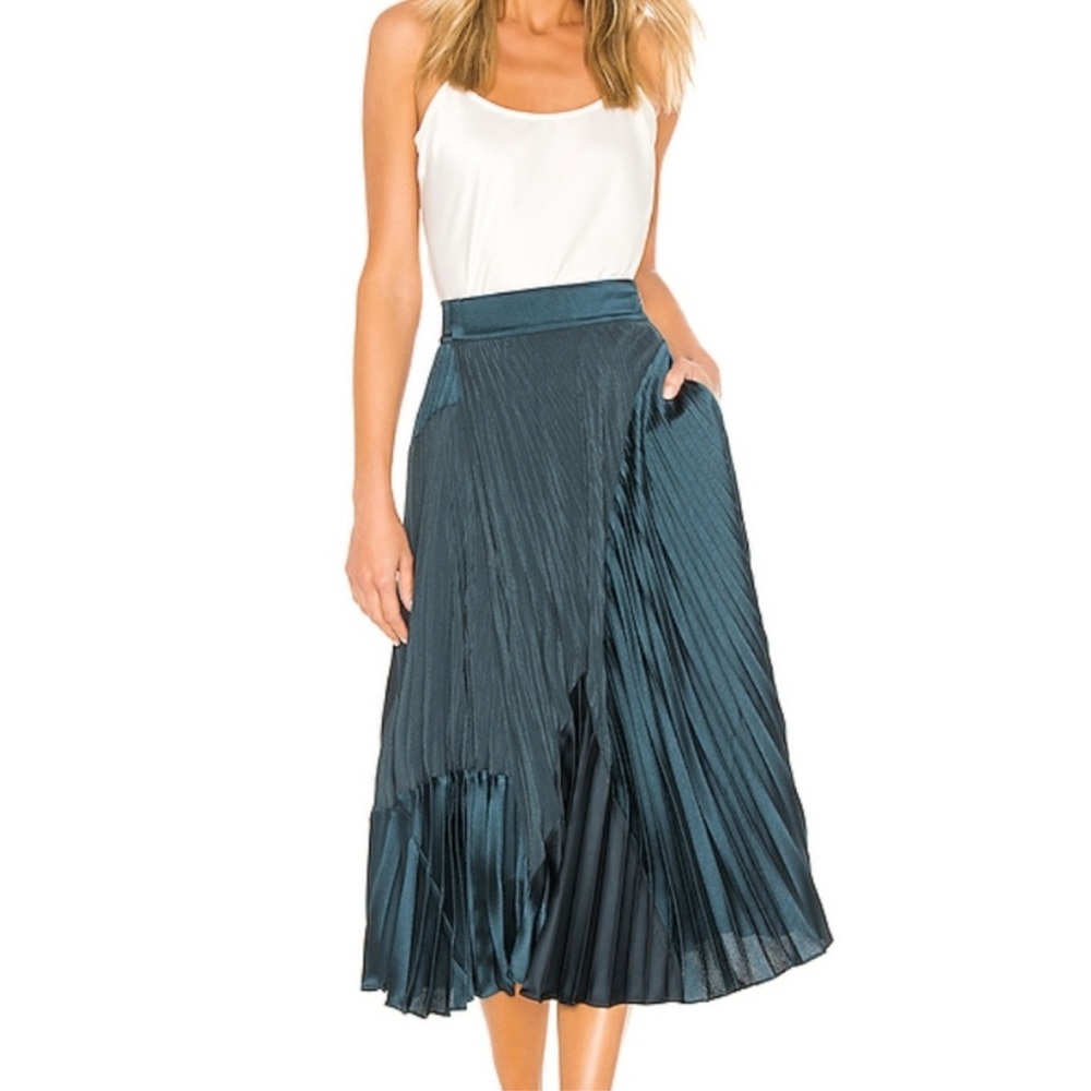 Vince pleated midi skirt